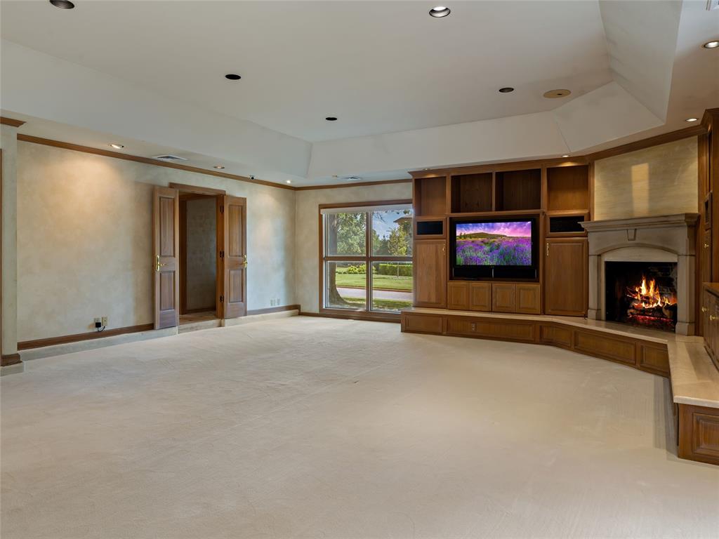 7201 N Country Club Drive