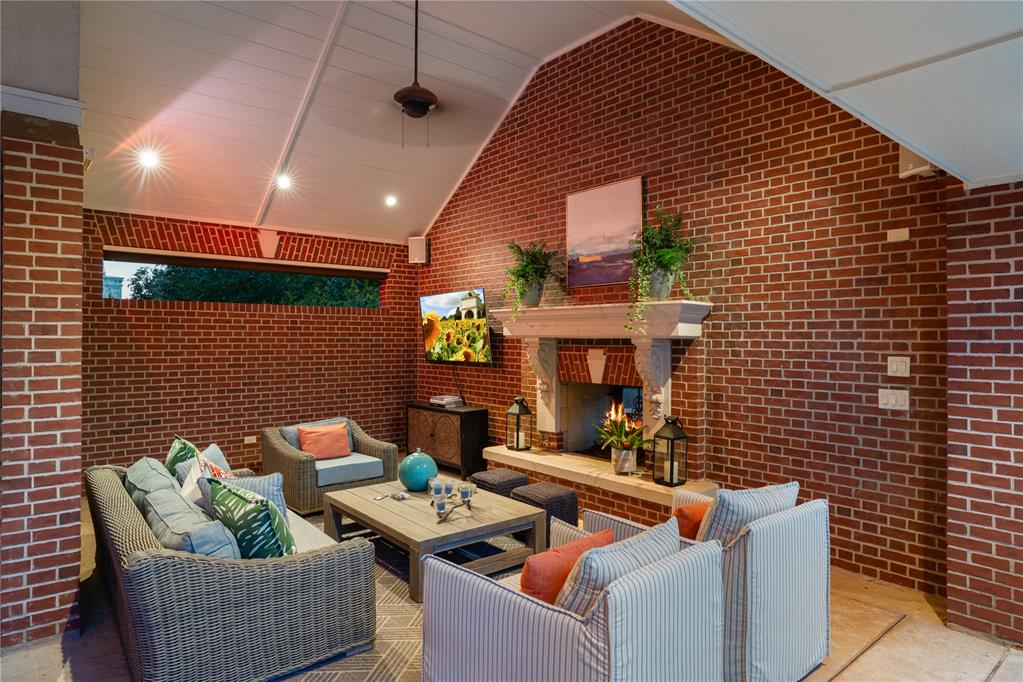 7304 Nichols Road