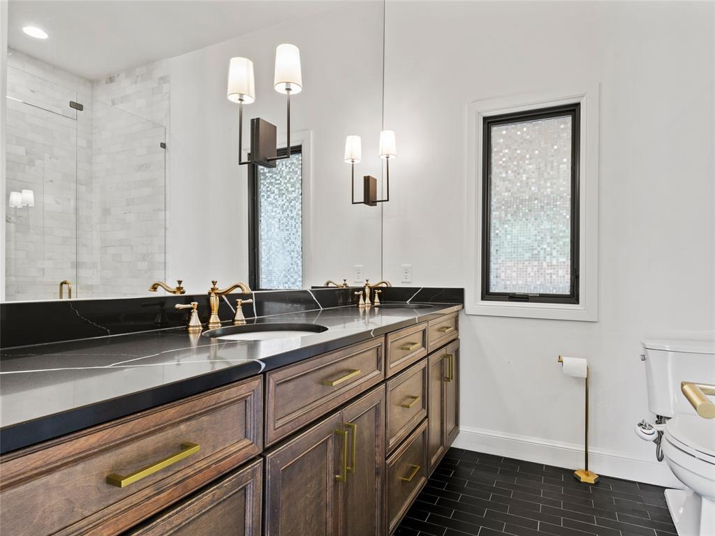 13400 Cedar Pointe Drive