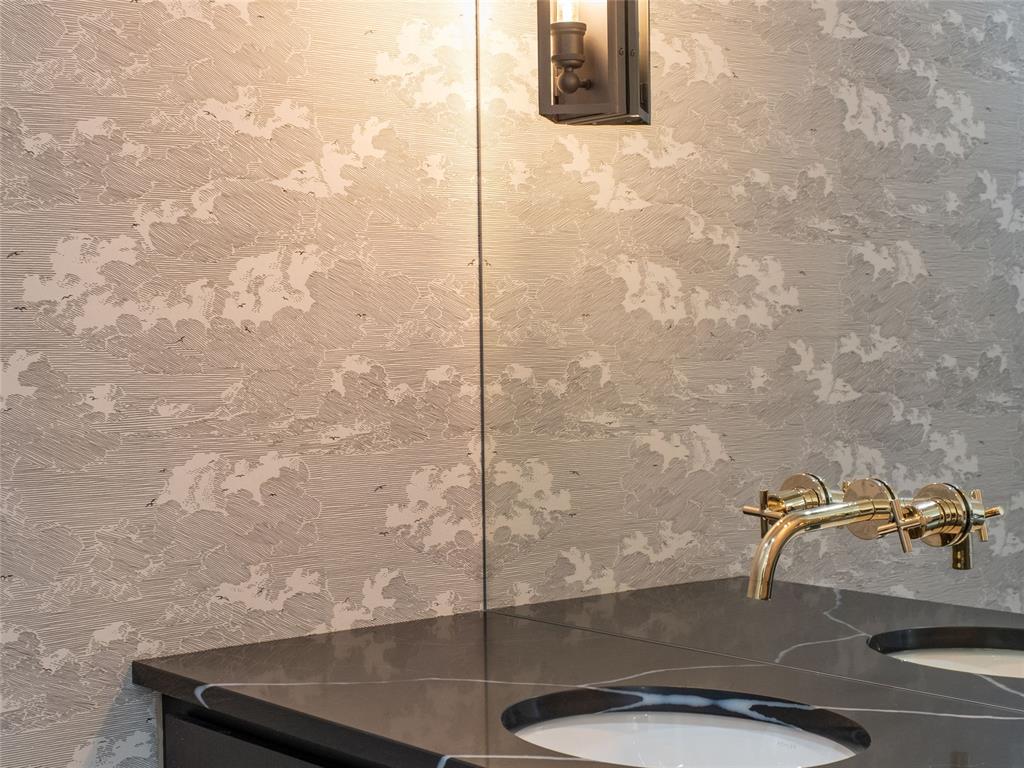 13400 Cedar Pointe Drive