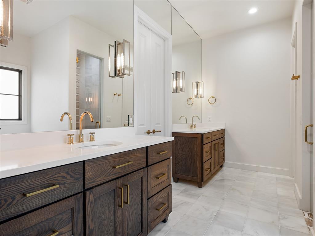 13400 Cedar Pointe Drive