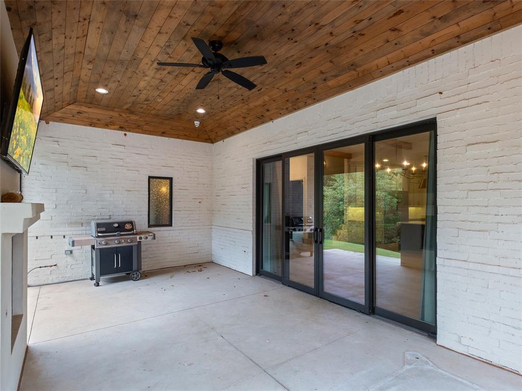 13400 Cedar Pointe Drive