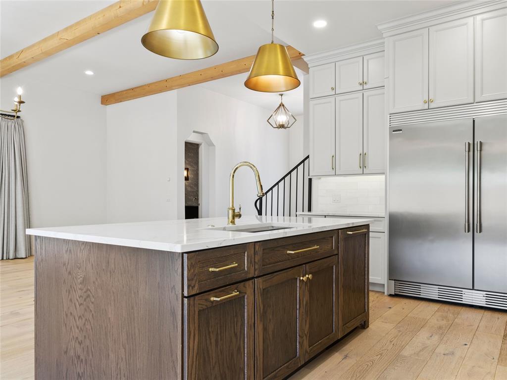 13400 Cedar Pointe Drive