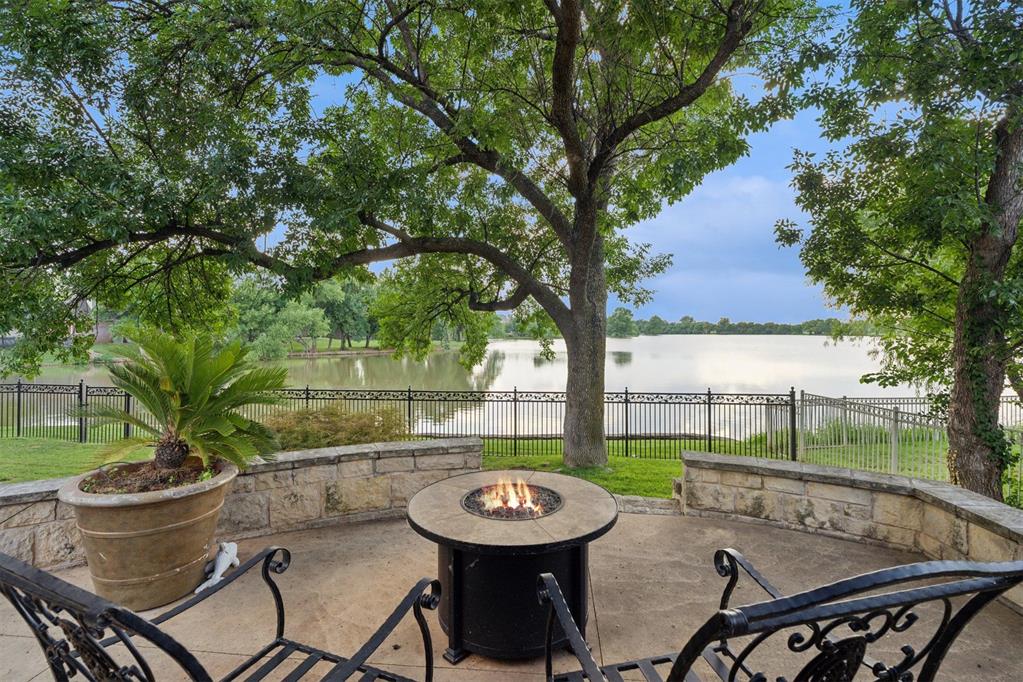 18909 Saddle River Drive