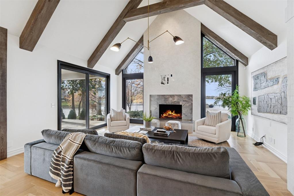 18909 Saddle River Drive