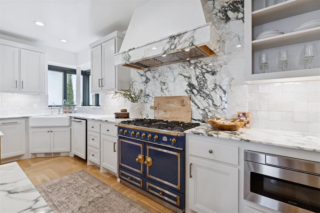 18909 Saddle River Drive