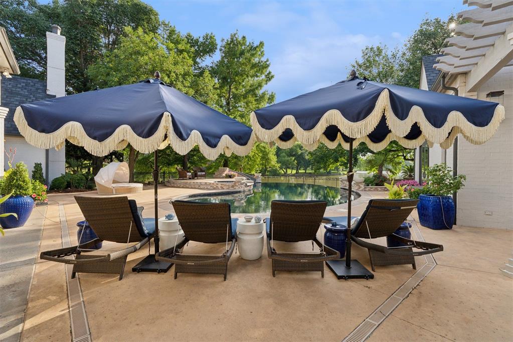 18909 Saddle River Drive