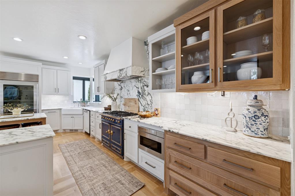 18909 Saddle River Drive