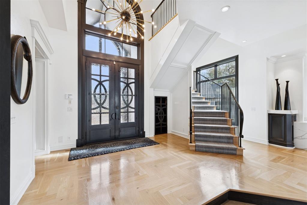 18909 Saddle River Drive