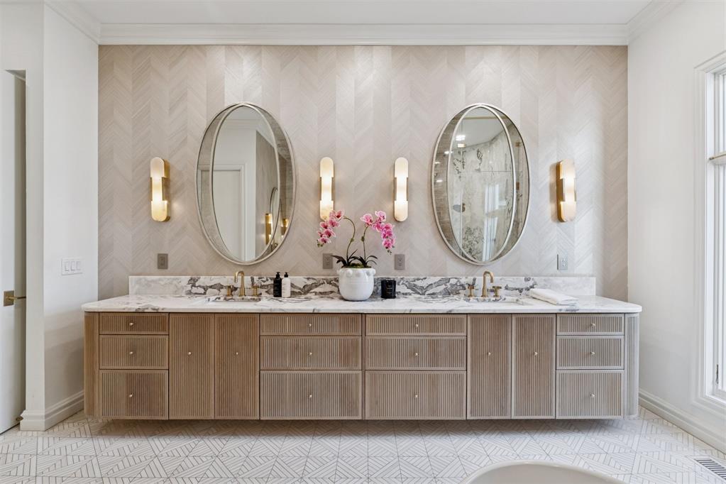 18909 Saddle River Drive