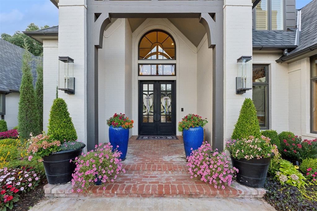 18909 Saddle River Drive