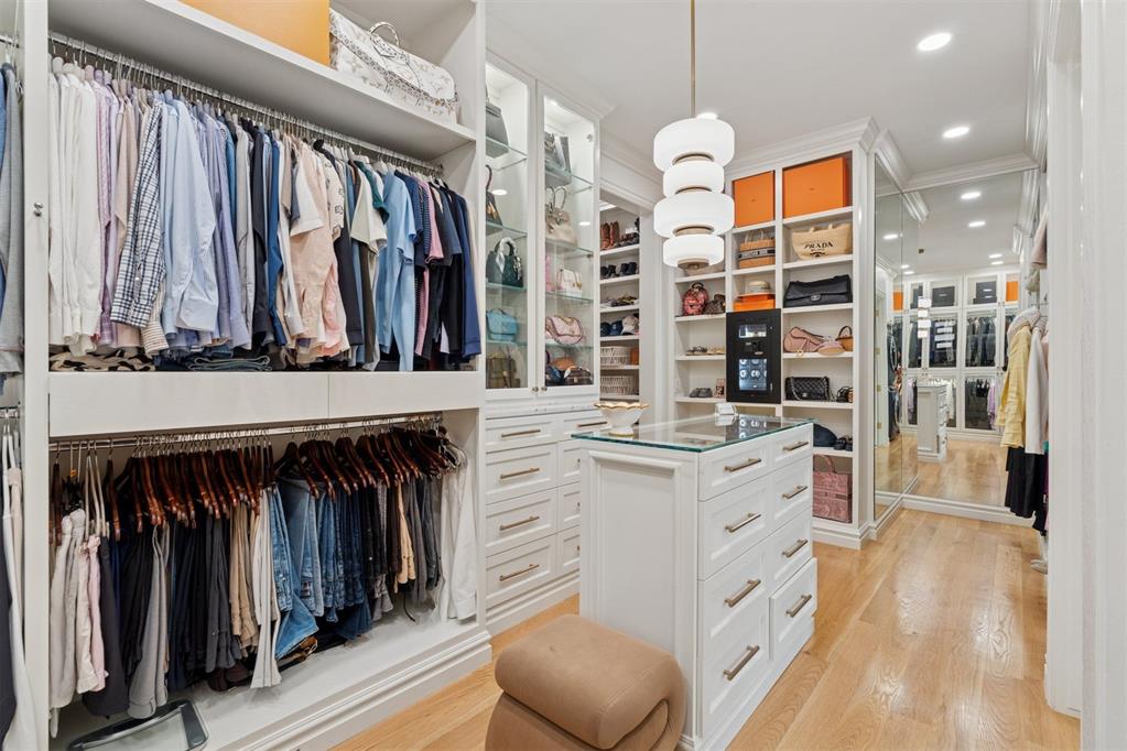 18909 Saddle River Drive