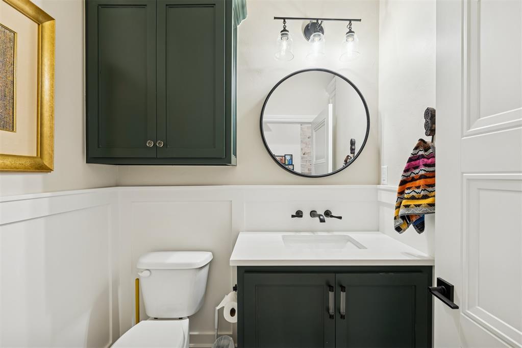 5541 Cottontail Lane