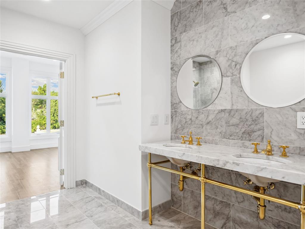 6100 NW Grand Boulevard Unit: 6103