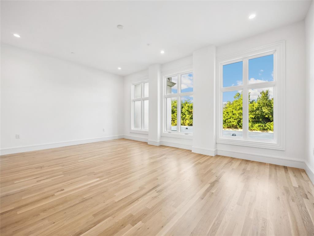 6100 NW Grand Boulevard Unit: 6103