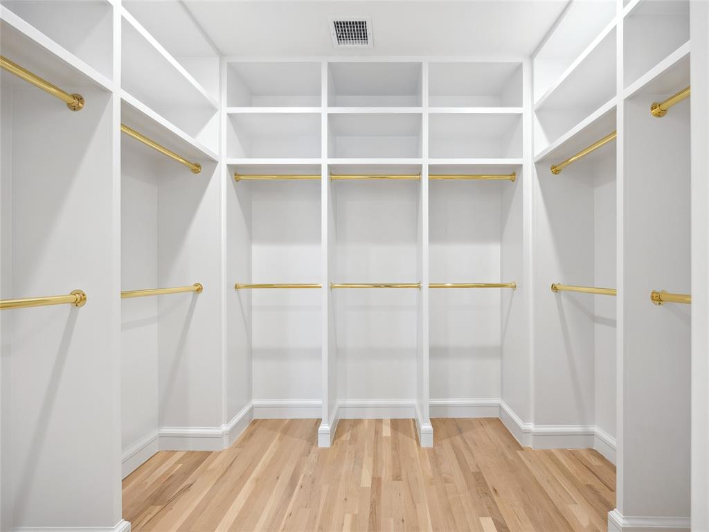 6100 NW Grand Boulevard Unit: 6103