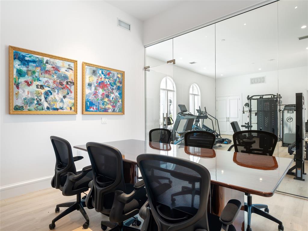 6100 NW Grand Boulevard Unit: 6103