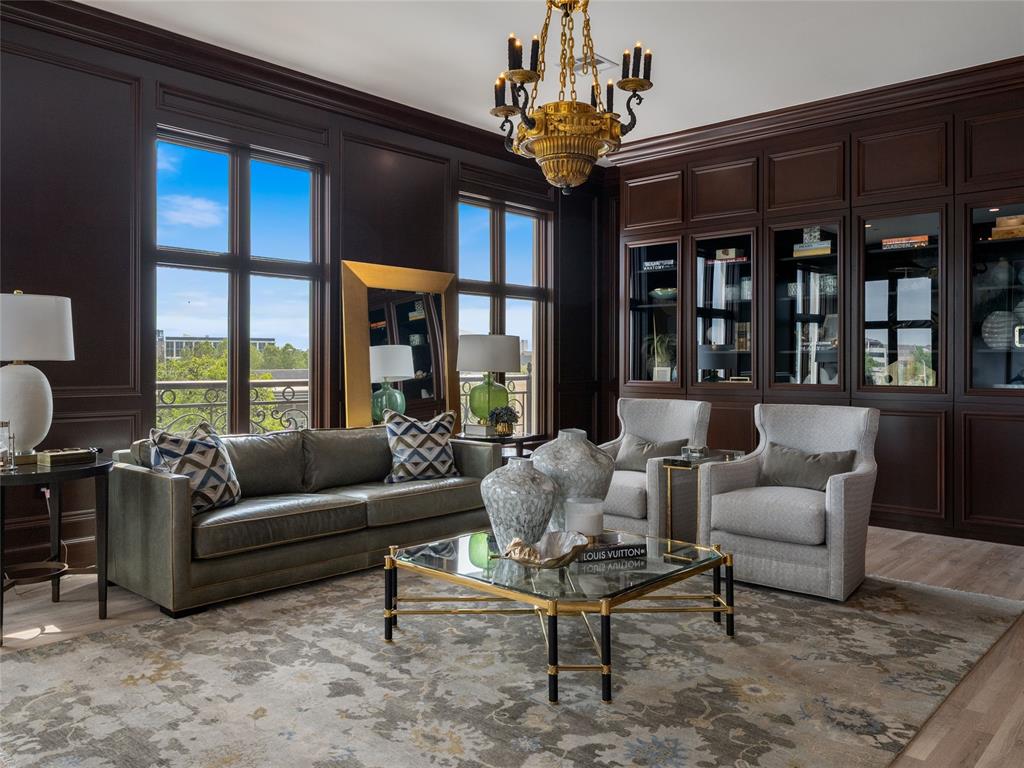 6119 NW Grand Boulevard