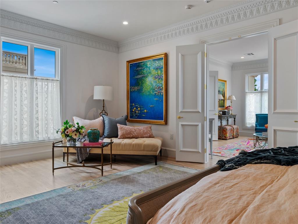 6119 NW Grand Boulevard