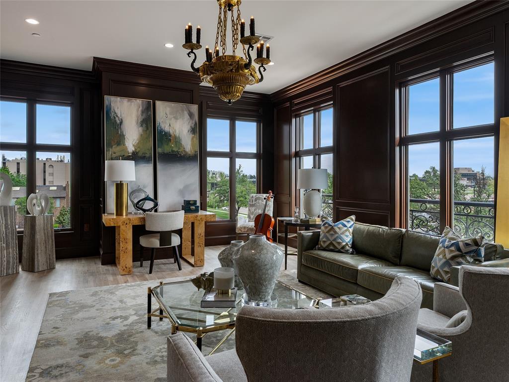 6119 NW Grand Boulevard