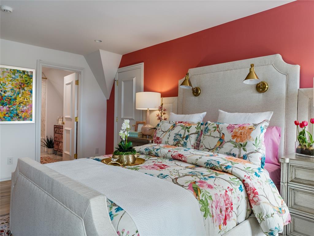 6119 NW Grand Boulevard