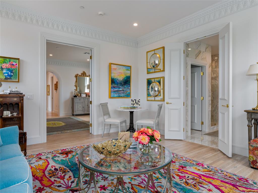 6119 NW Grand Boulevard