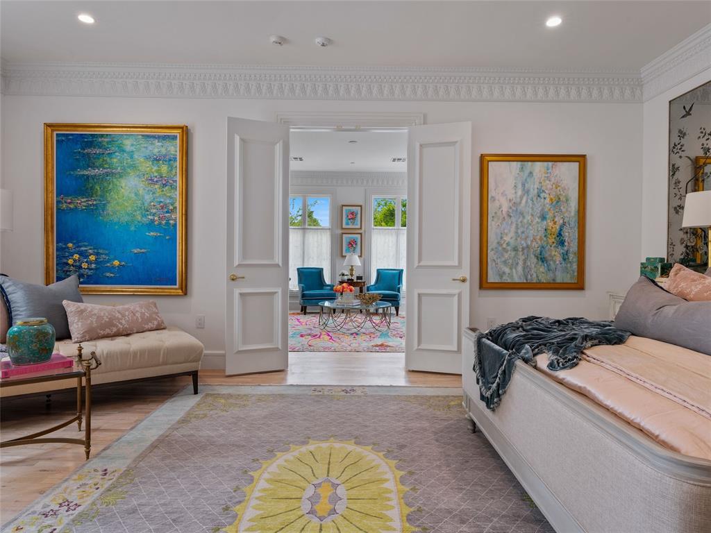 6119 NW Grand Boulevard