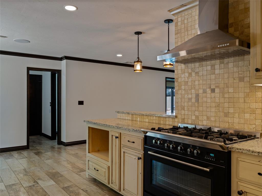 3025 Pine Ridge Road