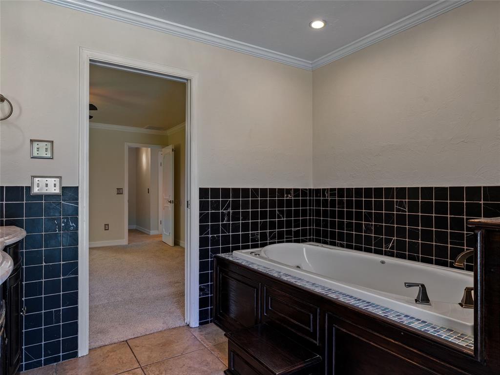 3025 Pine Ridge Road