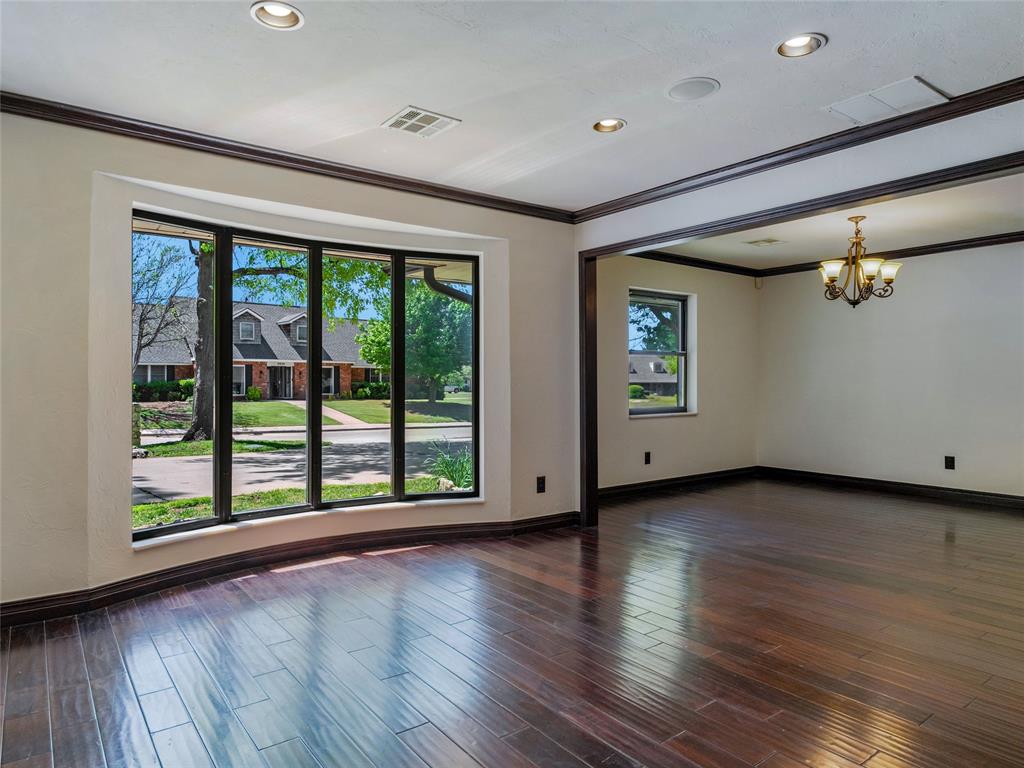 3025 Pine Ridge Road