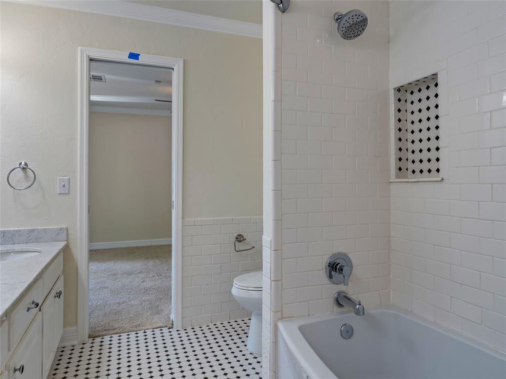 3025 Pine Ridge Road