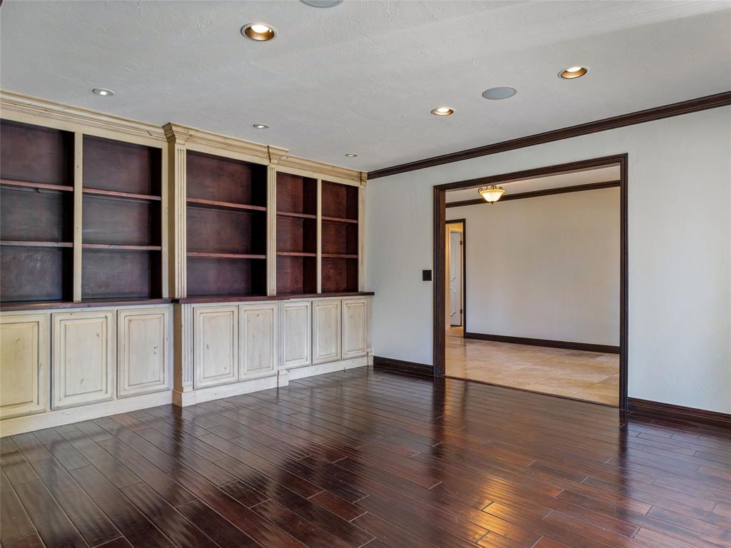 3025 Pine Ridge Road