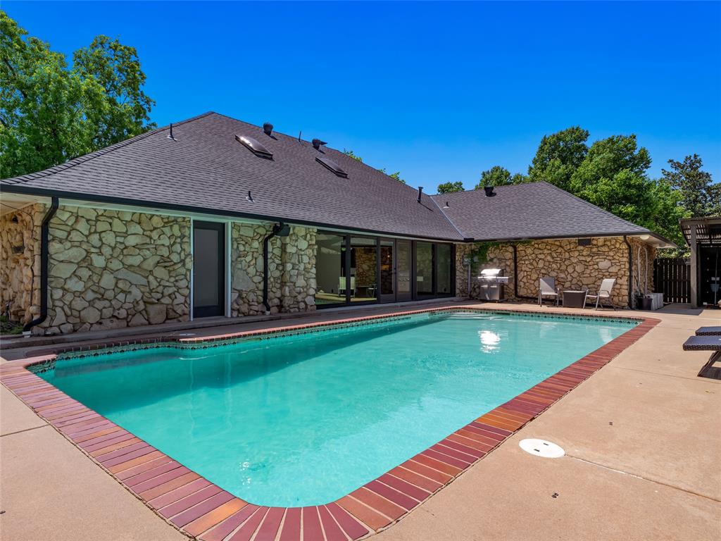 3025 Pine Ridge Road