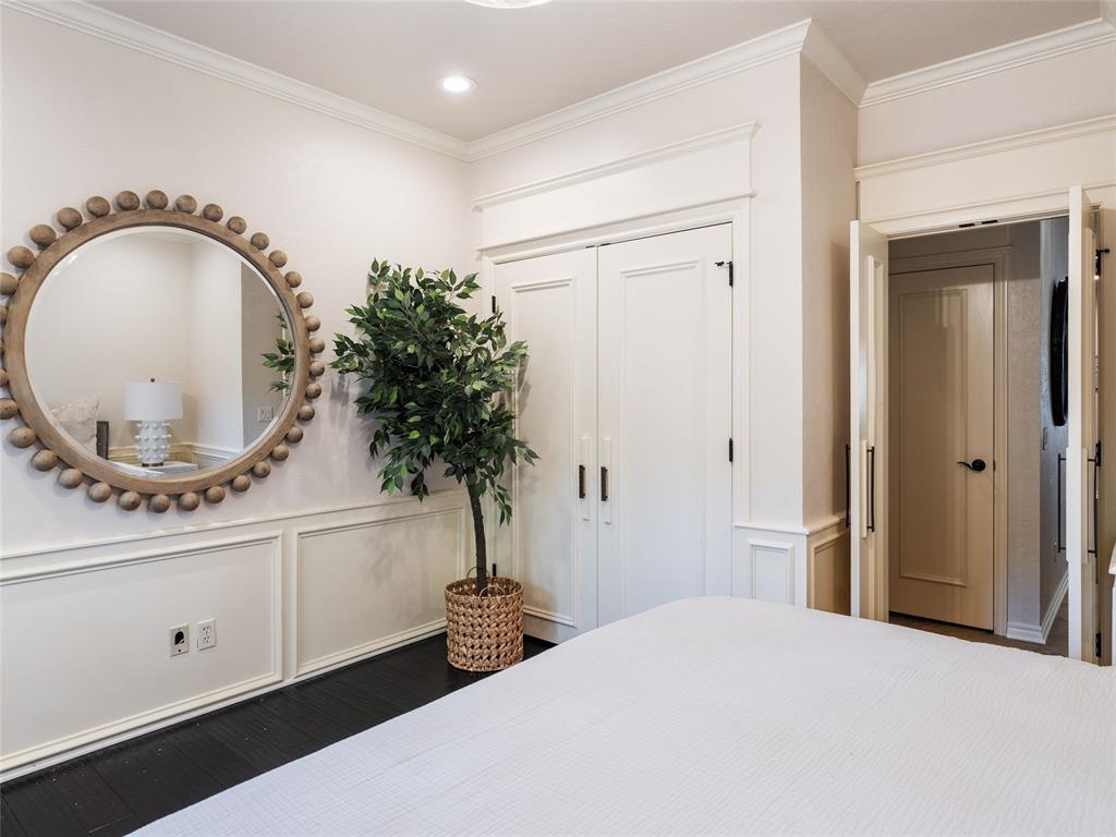 6208 Waterford Boulevard Unit: 112