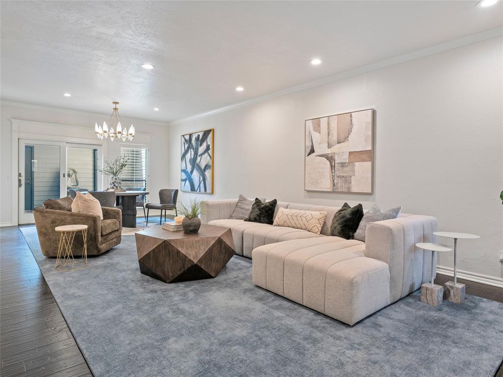 6208 Waterford Boulevard Unit: 112