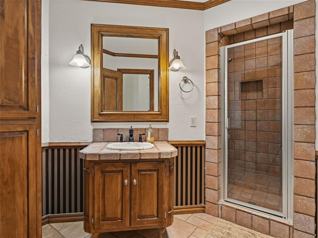 3913 Shortgrass Circle