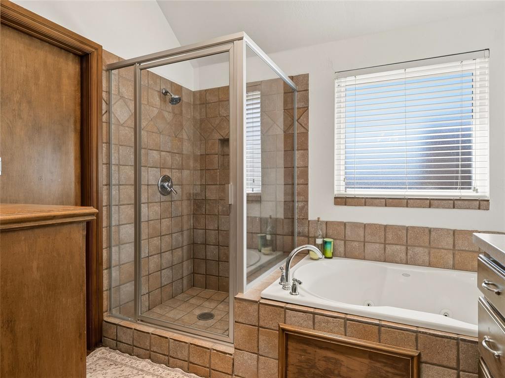 3913 Shortgrass Circle