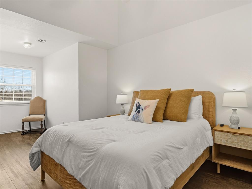 3913 Shortgrass Circle