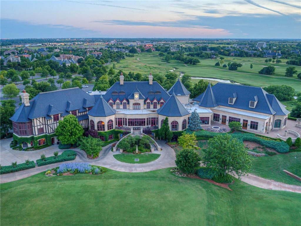 5804 Promenade Square