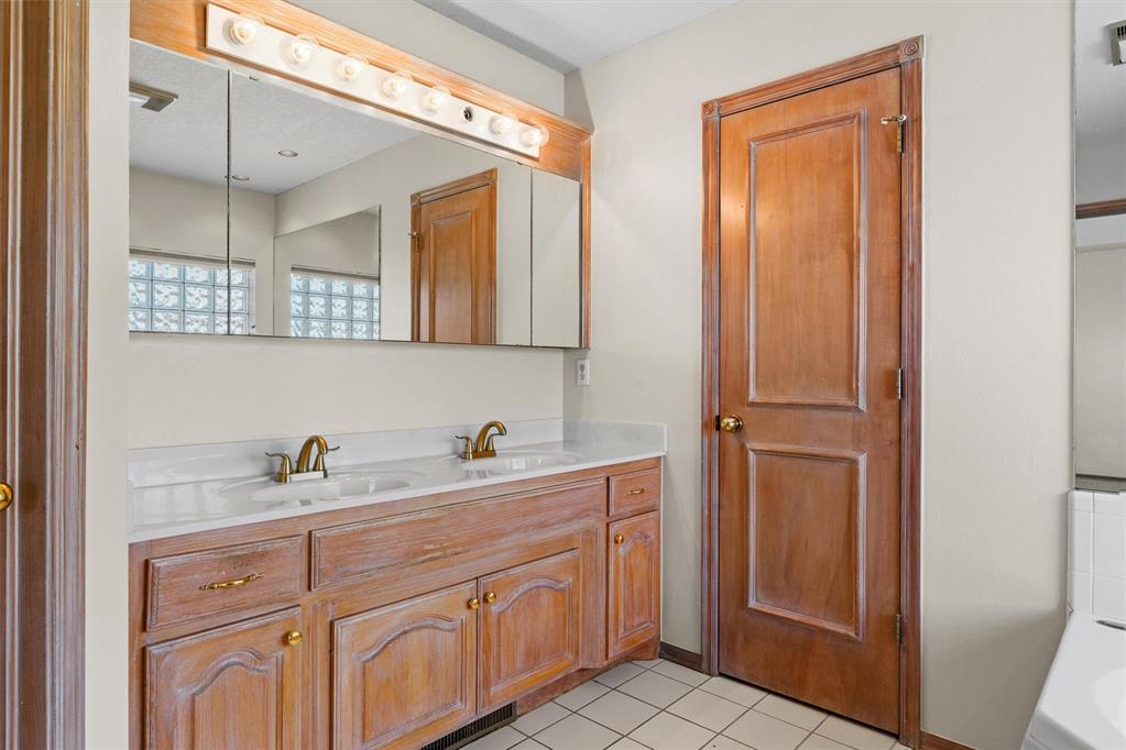 2725 Blue Quail Pass