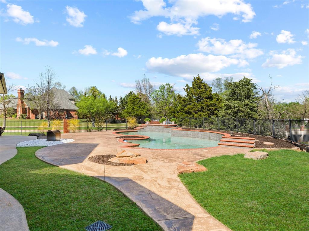 18632 Wolf Creek Drive