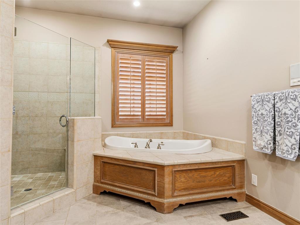 18632 Wolf Creek Drive