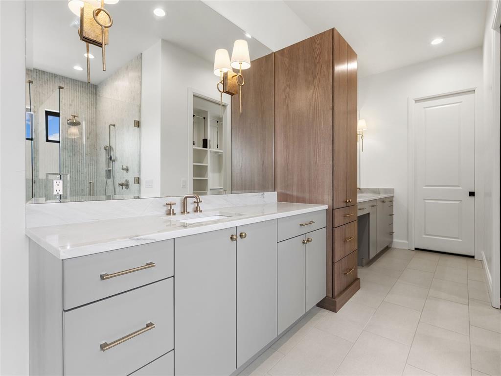 814 NW 72nd Street