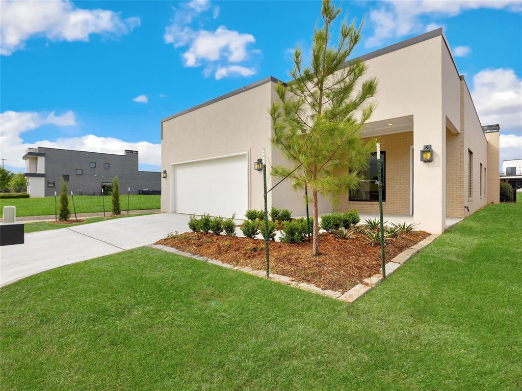 814 NW 72nd Street