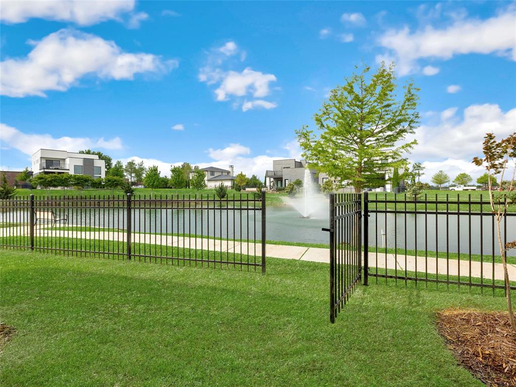 814 NW 72nd Street