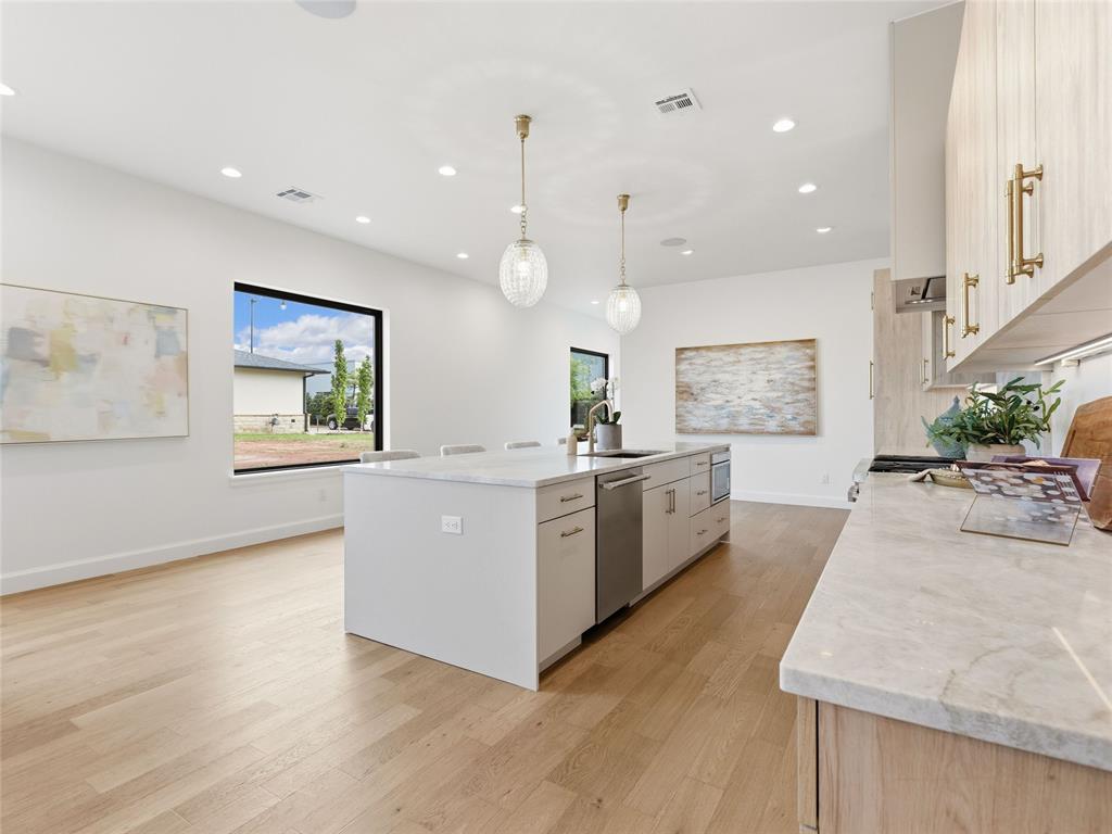 814 NW 72nd Street