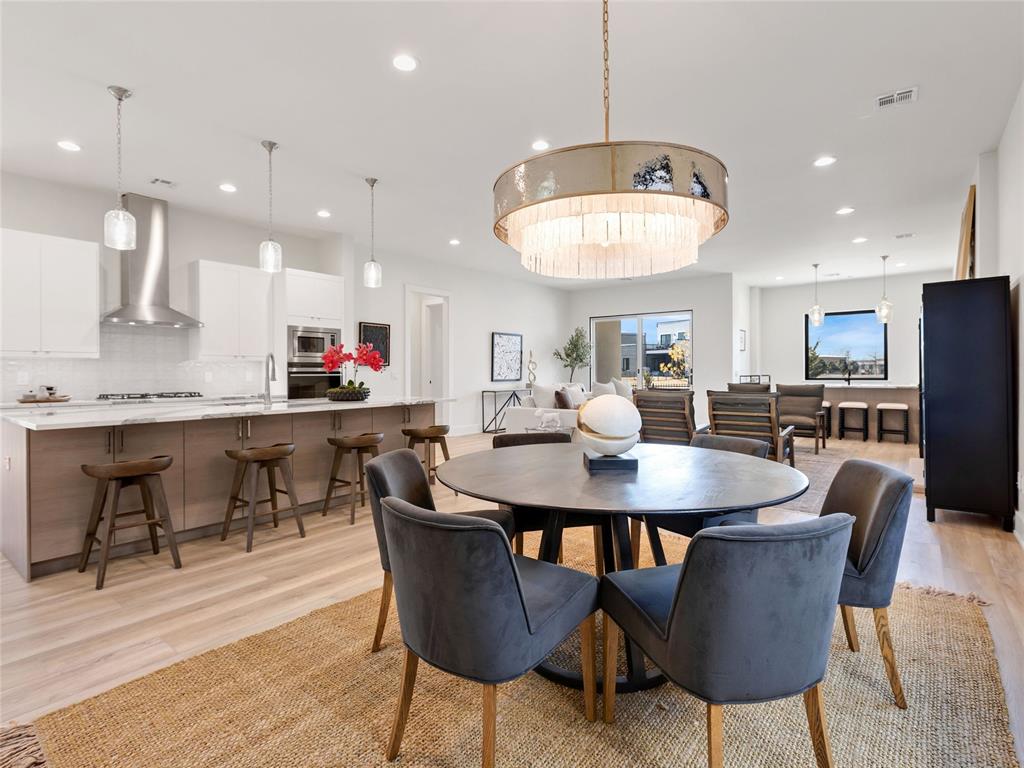 810 NW 72nd Street