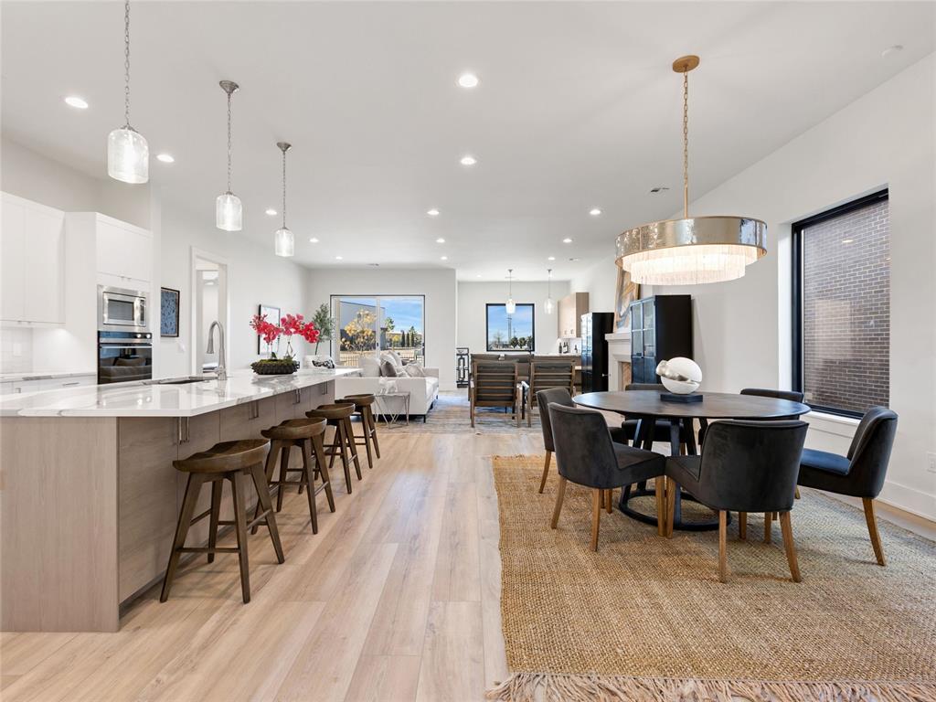 810 NW 72nd Street