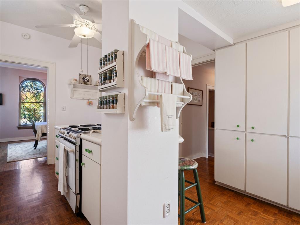 900 NW 14th Street