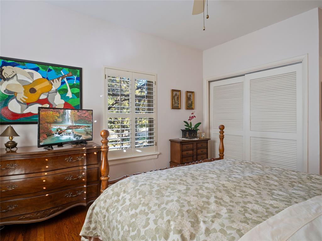 900 NW 14th Street